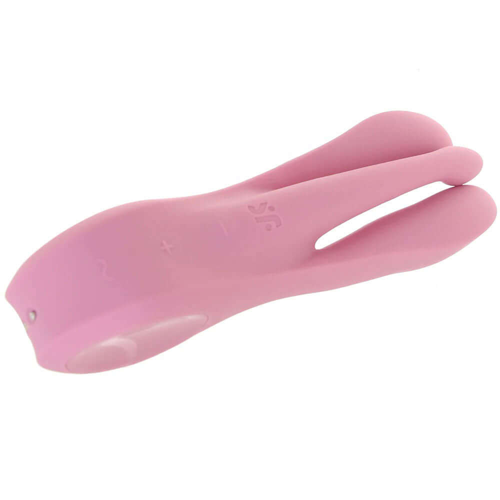 Threesome 1 pink vibrator with ergonomic design, perfect for pleasure and comfort for all users.